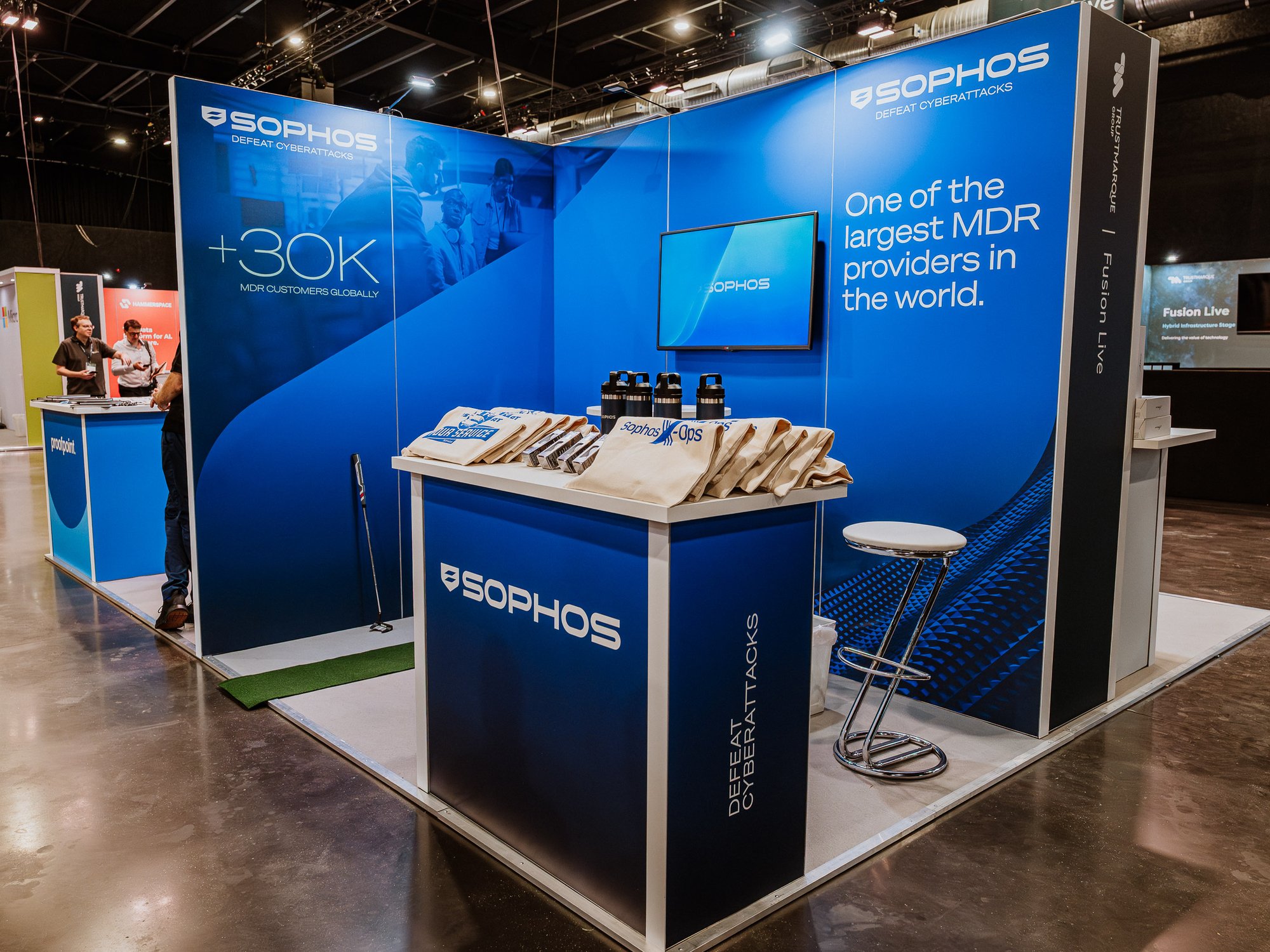 sophops stand merch